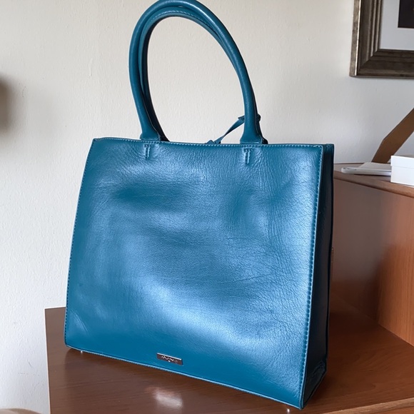 Halogen Leather Tote - Picture 3 of 10